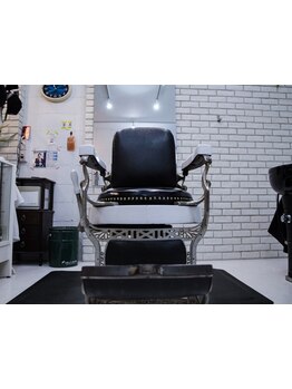 1席のみのマンツーマン施術。BARBER×ヘッドスパで贅沢な体験を。“平日11:00-22:00”