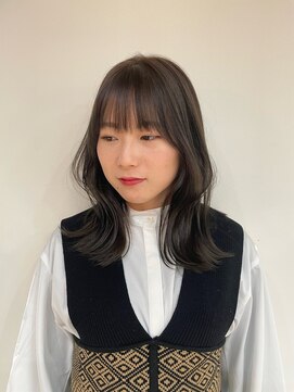 トリコ 柏(tricot) ミディアムヘア/くびれヘア/透明感カラー