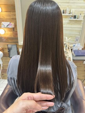 ラック 辻堂(LUCK) 【清水】サラ艶髪質改善