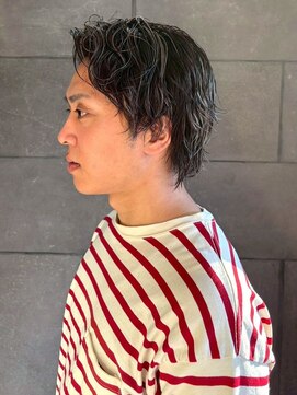 ディスコネクト(DISCO-N-NECT) センターパート ツイストスパイラルパーマ アップバング 30代