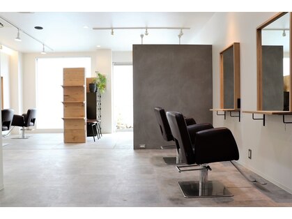 MENS HAIR SHOP Good Place&thing 江坂店の写真