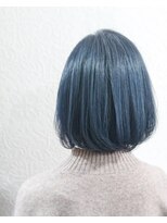 メロウ ヘアデザイン(Melloww hair design)&nbsp;ネイビーブルーフラットボブ
