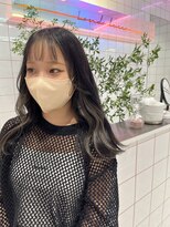 ロンドルーチェ 心斎橋(Lond luce)&nbsp;ダークアッシュ/ミディアムレイヤーカット［髪質改善/縮毛矯正］