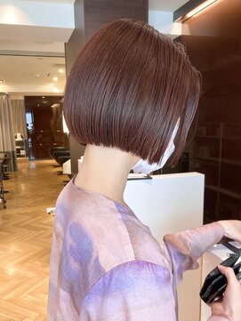 ヴィオットバイサロン(Viot by Salon) 首が綺麗に見えるボブ 20代30代40代 Viot 櫻井