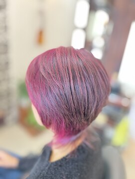 オルオル(OLUOLU) ウルフ×ハリコシ艶復活マニキュア