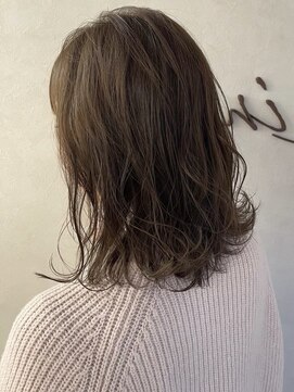 リンク(Link) ミディアム/ダークアッシュ/透明感カラー/暗髪/柔らかカラー