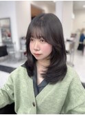 ミディアムレイヤー/韓国ヘア/顔まわり/前髪カット/小顔