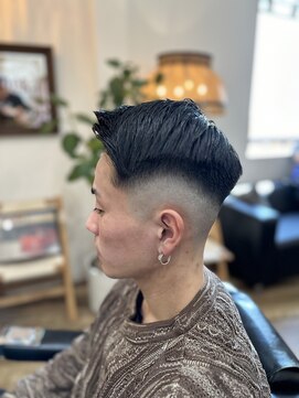 エイトハンズ(EIGHT HANDS) スキンフェード