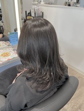 フロート ウラ(FLOAT ula) イルミナカラー