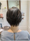 襟足タイトショート