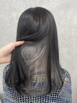 アン ブリーチ 大宮駅東口店(UN BLEACH)&nbsp;インナーシルバーカラー♪♪