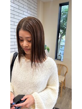 シフト(SHEEFT) 切りっぱなしミディアム前髪なし*大人可愛いマロンベージュ