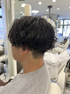 プランタン フォー ヘアー(printemps FOR HAIR) センターパート/スパイラルパーマ