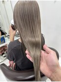柔らかミルクティーベージュ