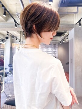 ロンド エメ 柏(Lond aimer) ミニウルフチェリーブラウンブリーチなしショートボブ前髪/柏柏