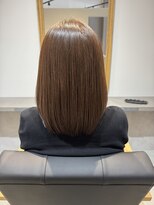 リムルバイアールエイチ(limuL by Яh)&nbsp;明るめ白髪染め。伸ばしボブ