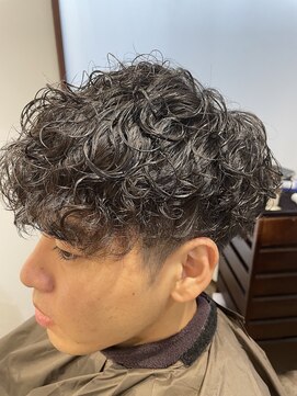 アイルヴィラ(air vila) スパイラルパーマ