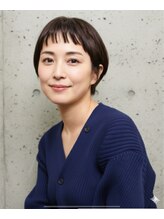 ソラ(sora)&nbsp;秋　髪　大人ショート　オン眉　黒髪