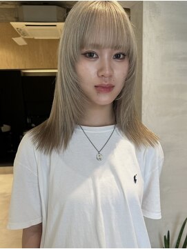 ソラス 緑地公園店(SOLAS) 王道ホワイトベージュ