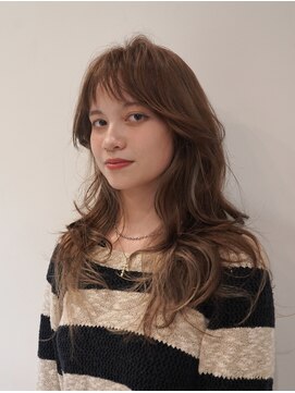 ドライ質感くせ毛ハイレイヤー／ナチュラルウェーブ