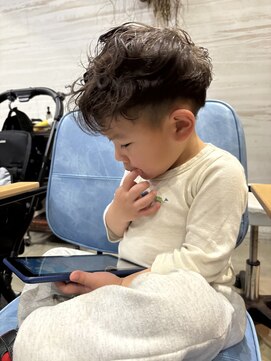 ユラ(YURA) キッズパーマ 【姫路/姫路駅/韓国風】