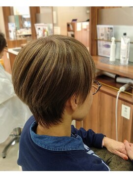 デフィ アオヤマ(defi AOYAMA) ショート