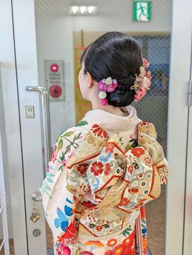 ヒデ美容室 振袖～シニヨンスタイル