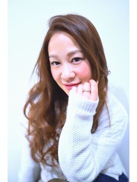 マハロ(MAHALO) 【MAHALO鈴木】　グレージュカラー×編み込みアレンジ