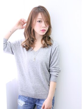 エフ 心斎橋(F a firm faith) 小顔補正立体カット/ 暖色系カラー/ プリカール