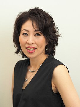 アトリエサロン モト(Atelier Salon MOTO) 色っぽフンワリ大人ミディルーズヘアー