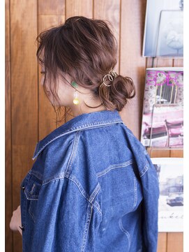 オリーブフォーヘアー(olive For hair) 波ウェーブとろみアレンジ【olive for hair】03-6914-0898