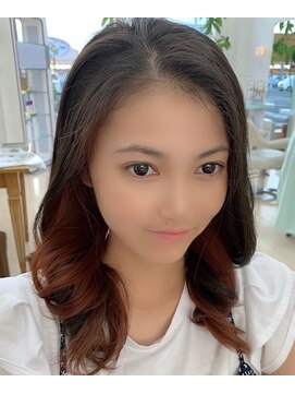 ヒラノ フレスポ築館店(HIRANO) 愛され♪インナーカラー