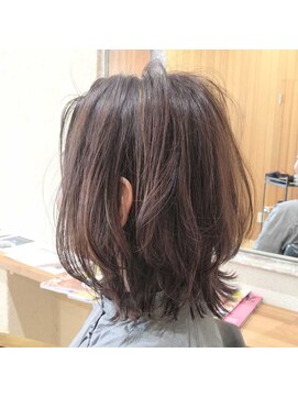 コニーヘア(conii) レイヤー外ハネスタイル☆