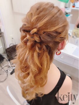 ケイティ(Keity) ハーフアップ【TEL予約でお得】￥2300→￥2100