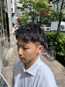 ヒロギンザ 銀座本店(HIRO GINZA) 春のビジネスショートスタイル