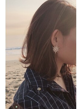 アンディー(&dy) ハイライト　重軽　切りっぱなしボブ