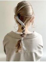 エル セルカ 高田馬場(el CERCA)&nbsp;結婚式二次会パーティーヘア×変則タイトポニーテール