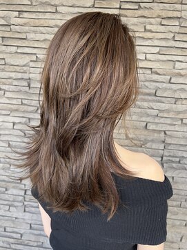 ハイバレーヘアーメゾン(HIGH VALLEY HAIRMAISON) 韓国レイヤーロングレイヤーグレージュベージュカラー