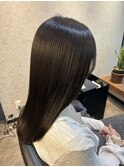 オリーブグレージュ