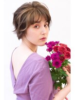 エアー 横浜(AIR)&nbsp;【湯田】白髪を活かしたデザインカラーショートヘア