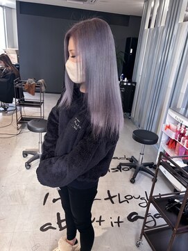 キング 枚方店(K!ng) 【枚方、高槻、梅田】アッシュパープル