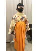 エン(EN)&nbsp;ポップな袴スタイル