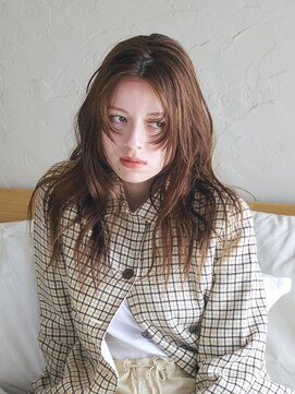 ファイブシーン アオヤマ(5SCENE AOYAMA) ミディアムヘアくびれヘアヨシンモリ顔周りレイヤー20代30代40代