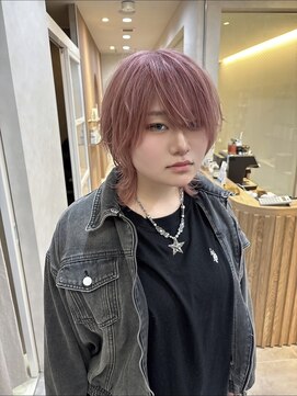 ジル(JiLL.) ペールピンク中性ウルフカット 【広島/本通】