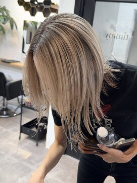 ティミー(timmy) シャドールーツ