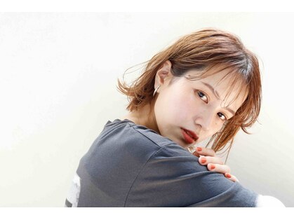 カエラ バイ アメリ(kaela by ameri)の写真