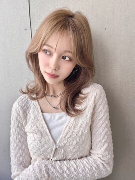 ジーナリア(Xena ria) プレイングカラー/ホワイトブロンド/チャコールグレー★127