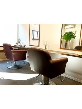 【西大島駅徒歩3分】髪を傷ませない施術が大人女性に大人気◎マンツーマン×リラックス空間で理想のヘアに