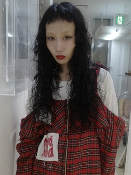 ポピンズ(poppins) カーリーパーマ