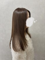 ロウ 札幌(ROW)&nbsp;。レイヤーカット／ベージュカラー/大人ガーリー/似合わせカット